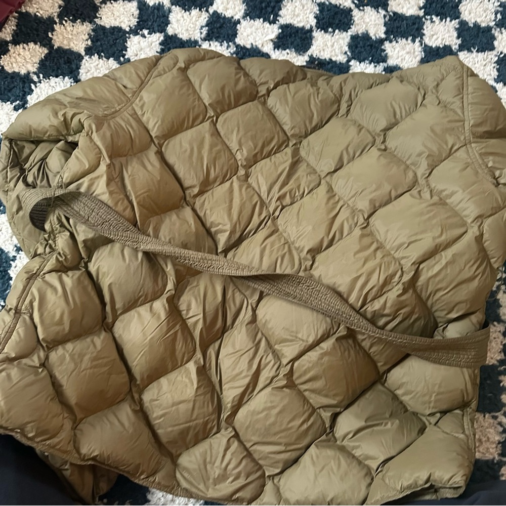 rag & bone Olive Quilted Belted Puffer Jacket - Picture 10 of 10